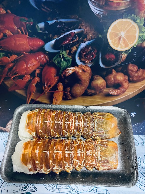 Lobster / Crayfish Tails (120/150 (R1300 p/Kg)